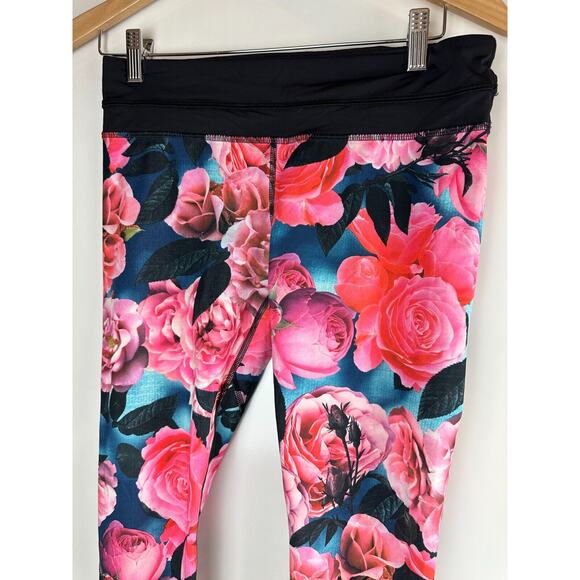 Lululemon Run Inspire Crop Floral Print Capri Pants Secret Garden Pink Size 6 - Picture 7 of 10